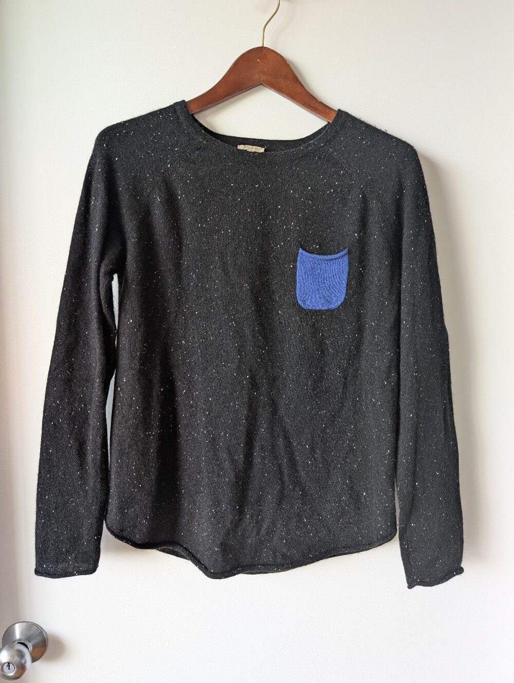 100% Cashmere Black Sweater Small
